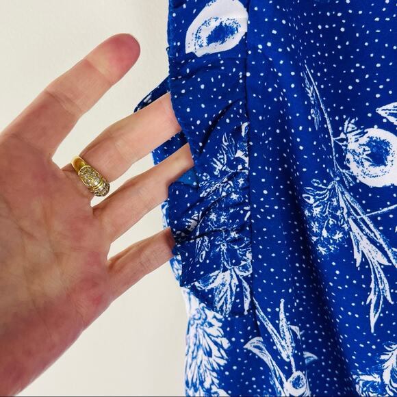 Kaari Blue white floral dot ruffle cottagecore office tank top medium - Picture 4 of 8